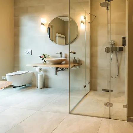Elbblick Premium-apartment Zentral In Daire Dresden